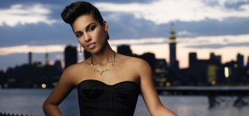Alicia Keys  - Girl On Fire