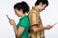 How gr8 r u @ writing an sms? - Hogyan írjunk SMS-t angolul?