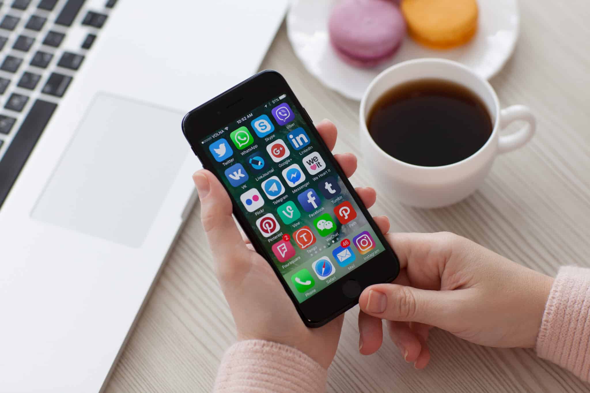 Hallás utáni értés: Taiwan woman divorces husband who ignored her messages 1